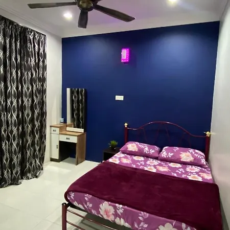 Ar Rahman Homestay Kemaman Chukai Exterior photo